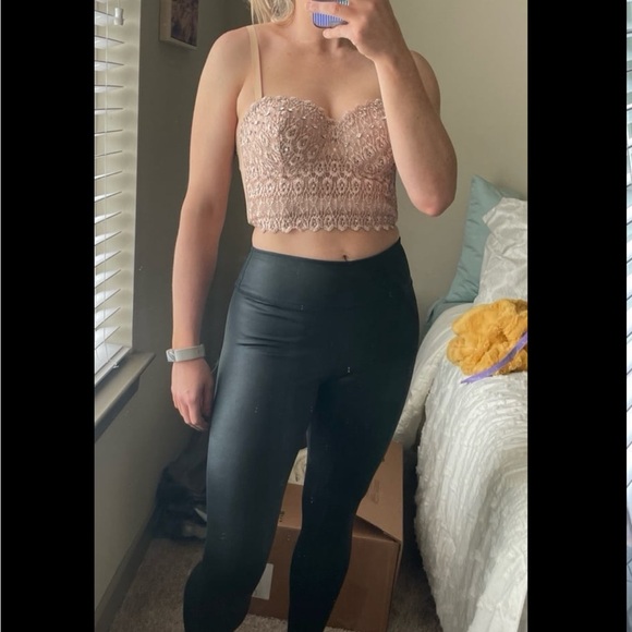 Reigning Lace Bustier Corset - Picture 6 of 8